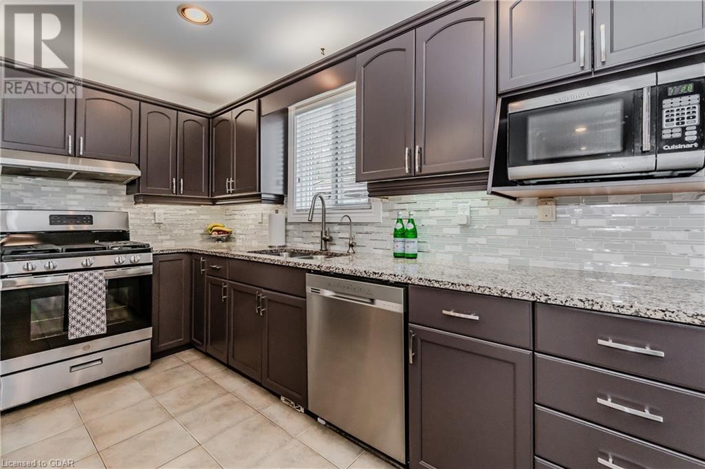 87 Thornhill Drive, Guelph, Ontario  N1H 8J2 - Photo 17 - 40571360