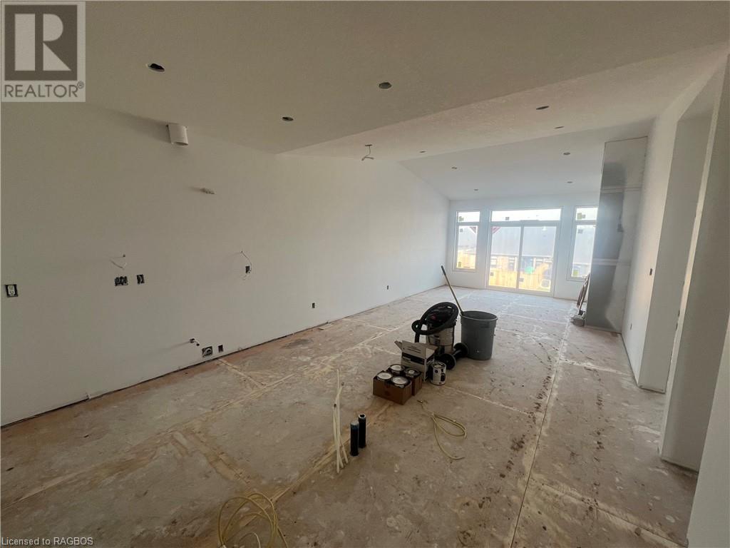 118 Devinwood Avenue, Walkerton, Ontario  N0G 2V0 - Photo 6 - 40553028