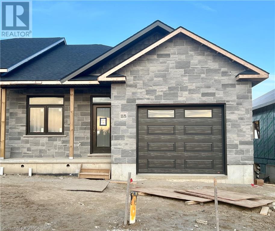 118 Devinwood Avenue, Walkerton, Ontario  N0G 2V0 - Photo 2 - 40553028