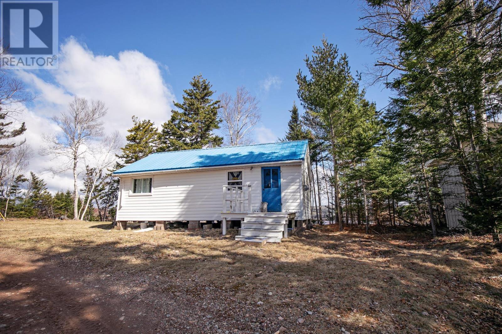 16 Sand Point Hill Lane, Five Islands, Nova Scotia  B0M 1K0 - Photo 4 - 202407237