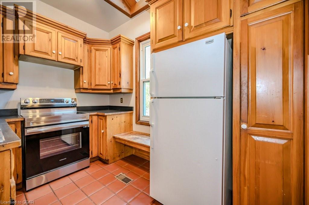 215 Paisley Street, Guelph, Ontario  N1H 2P5 - Photo 9 - 40572024
