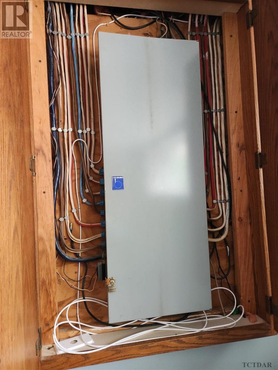 419 Buffam Dr, Temiskaming Shores, Ontario  P0J 1K0 - Photo 28 - TM240669