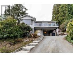 970 FREDERICK PLACE, north vancouver, British Columbia