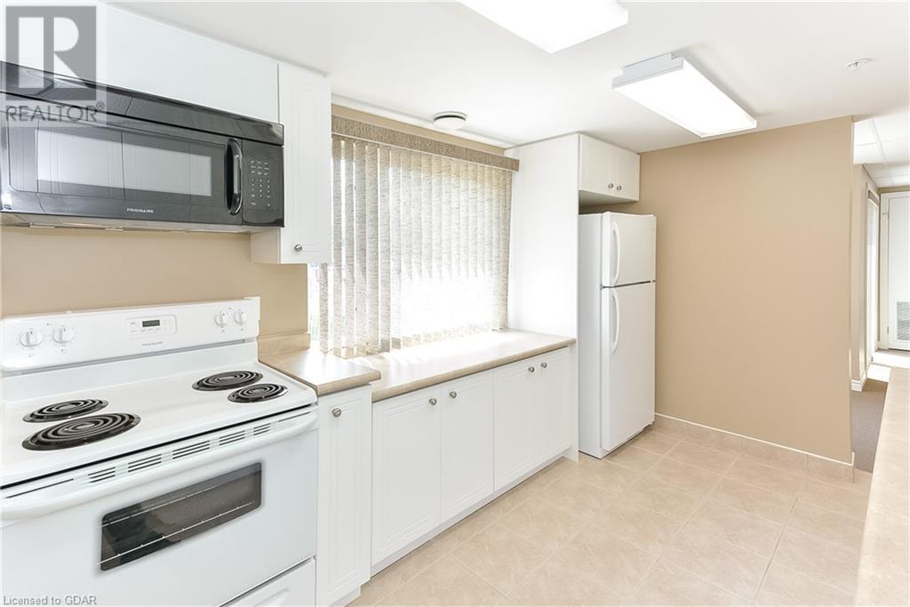 625 St David Street S Unit# 104, Fergus, Ontario  N1M 2L9 - Photo 38 - 40571050