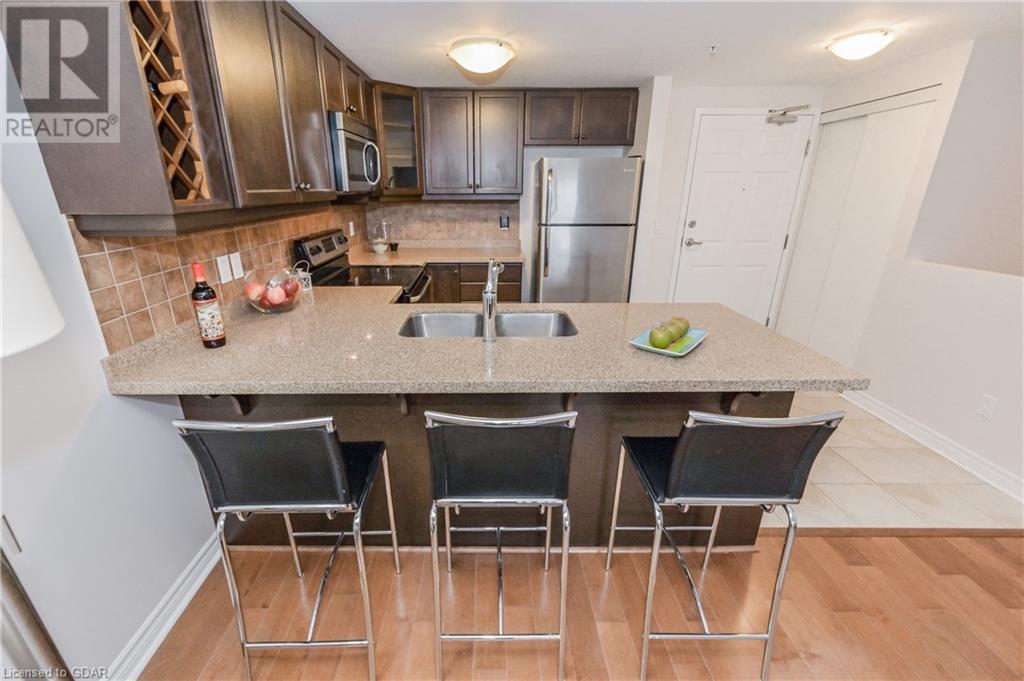 625 St David Street S Unit# 104, Fergus, Ontario  N1M 2L9 - Photo 8 - 40571050