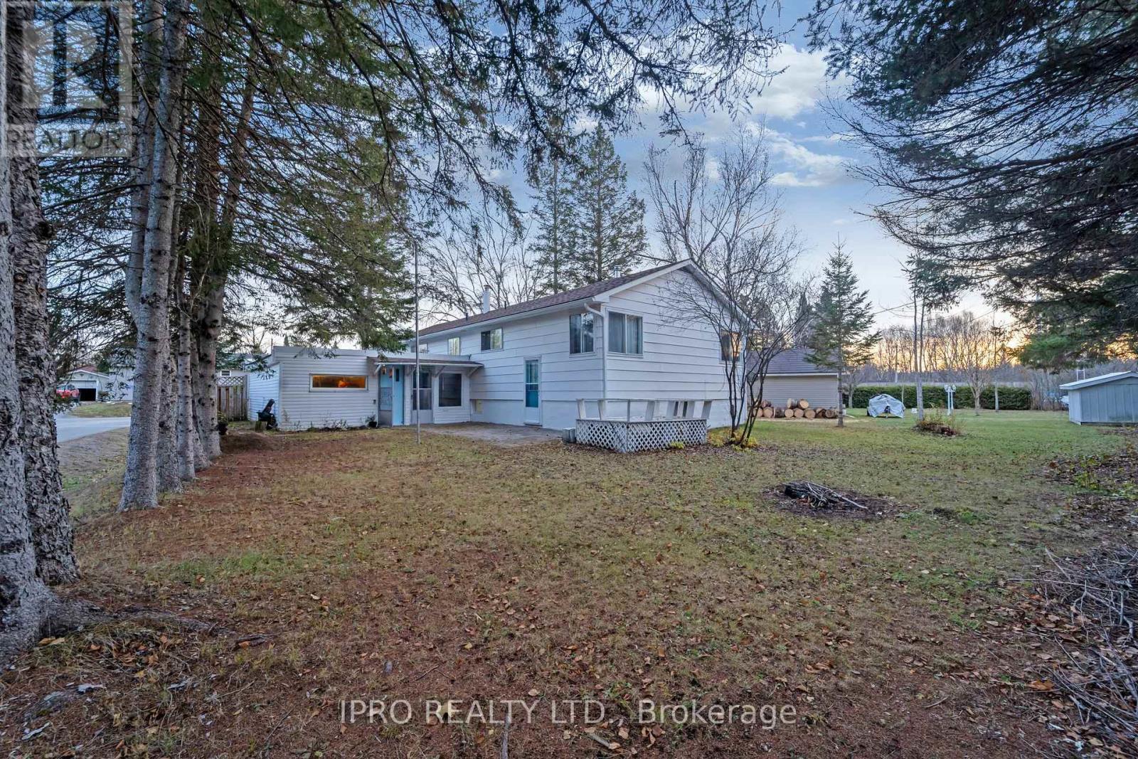 86 Sprucedale Street, Highlands East, Ontario  K0L 1M0 - Photo 6 - X8236028