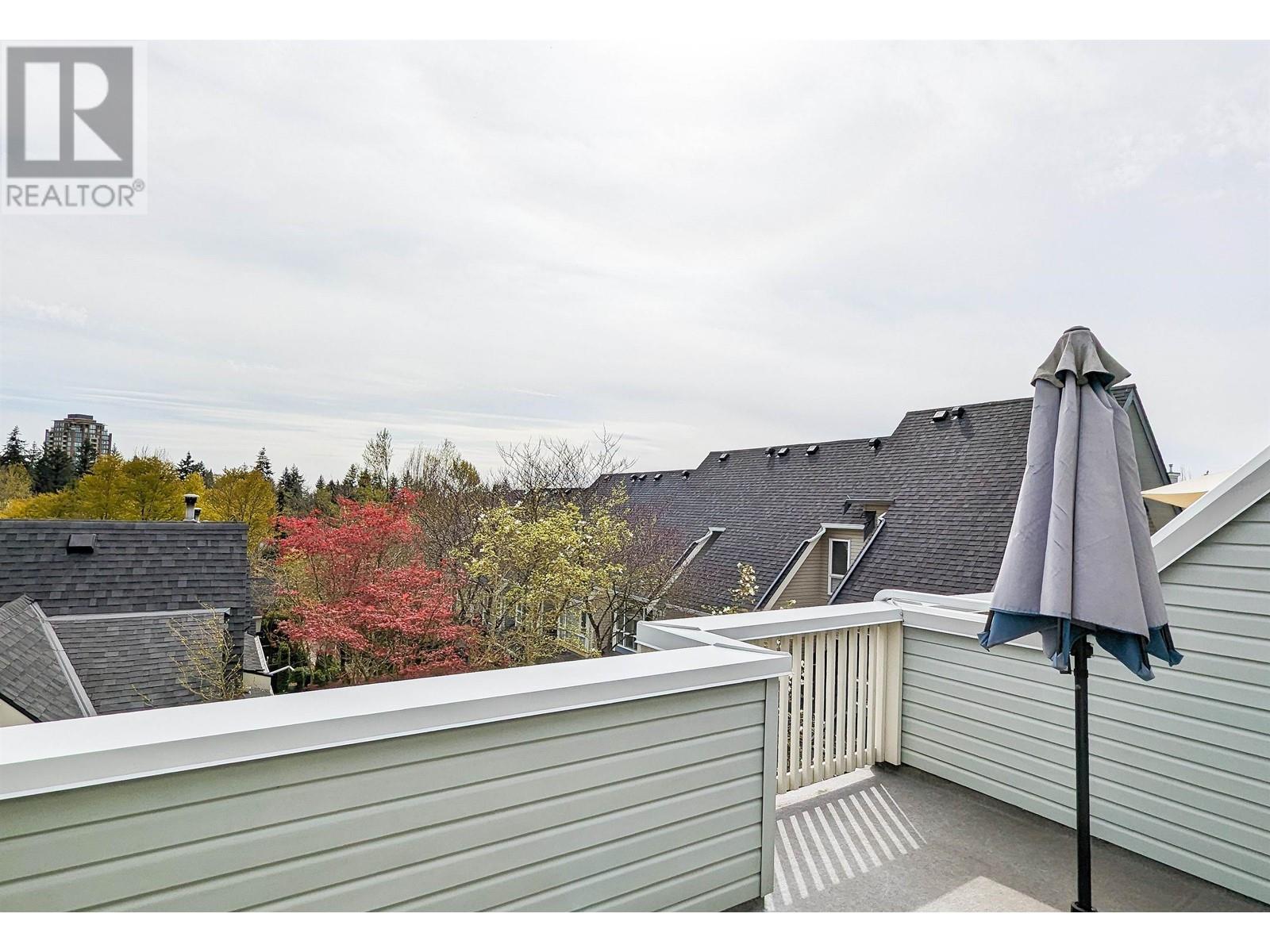 6828 Village Grn, Burnaby, British Columbia  V5E 4K9 - Photo 24 - R2870691
