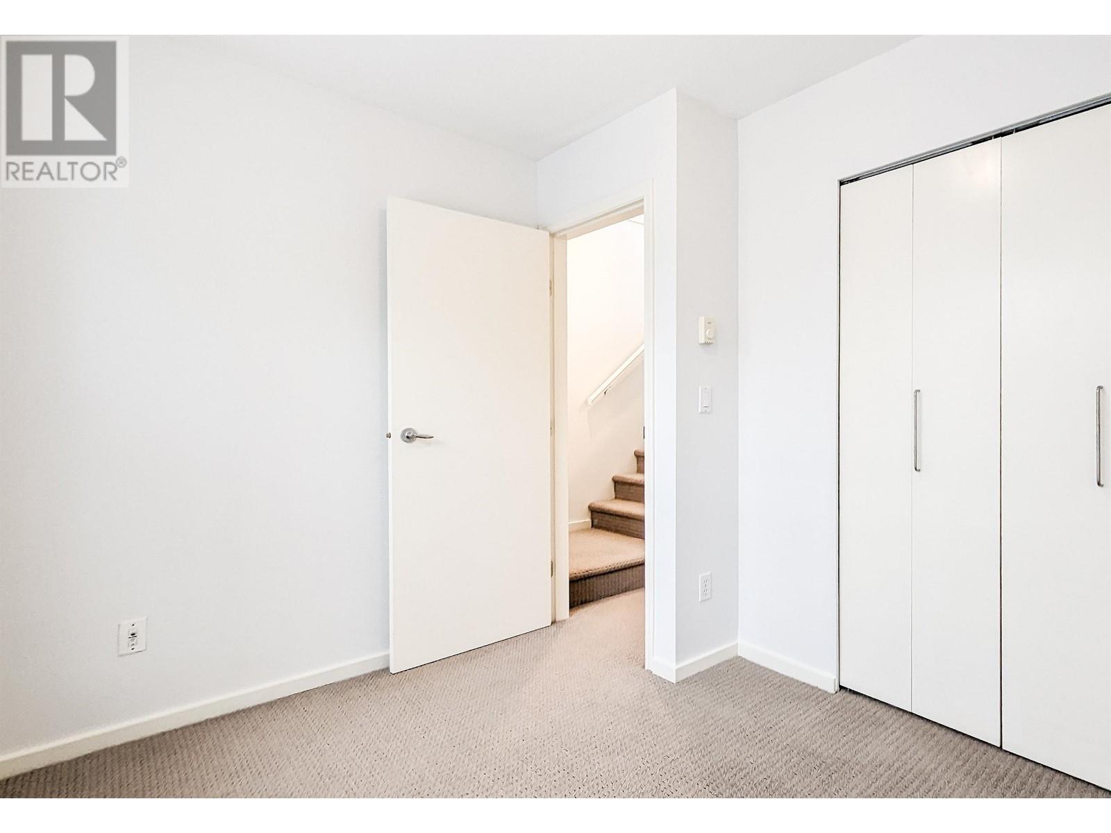 6828 Village Grn, Burnaby, British Columbia  V5E 4K9 - Photo 30 - R2870691