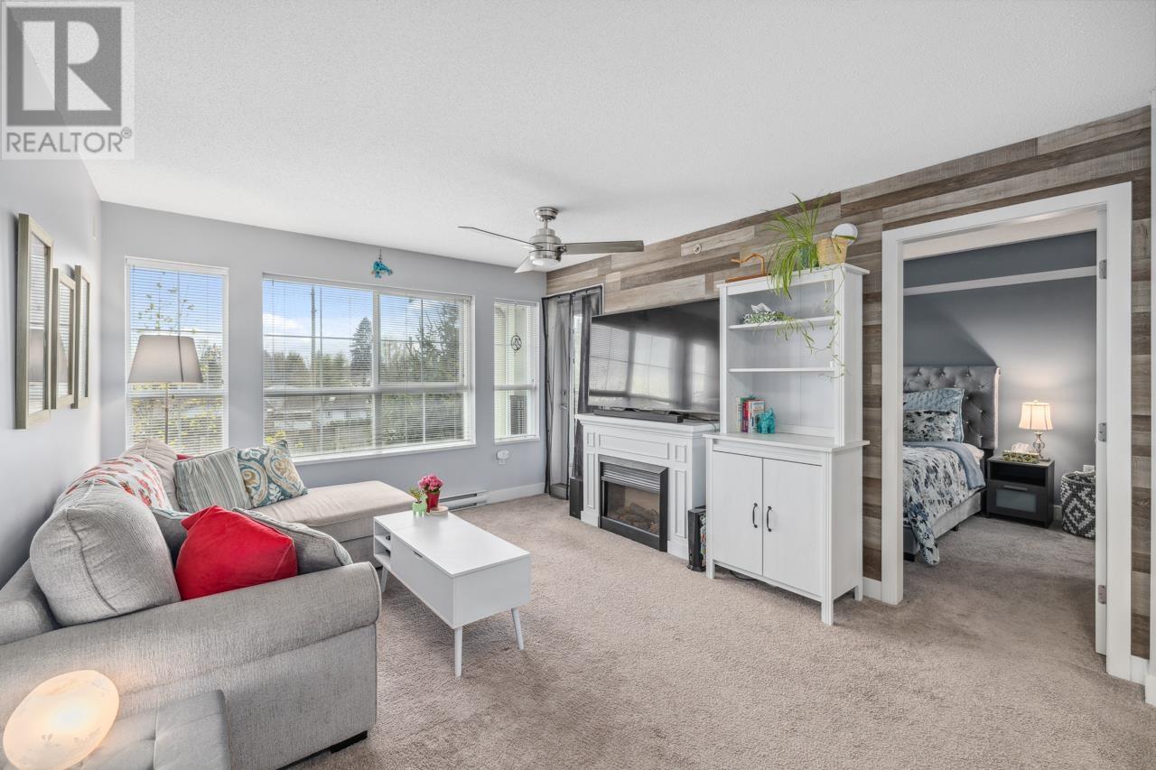 415 19673 Meadow Gardens Way, Pitt Meadows, British Columbia  V3Y 0A1 - Photo 5 - R2870699