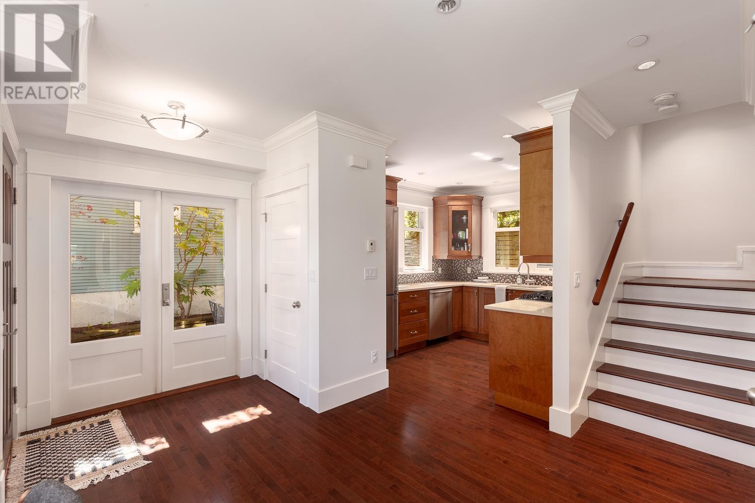 1629 Larch Street, Vancouver, British Columbia  V6K 3N7 - Photo 11 - R2870715