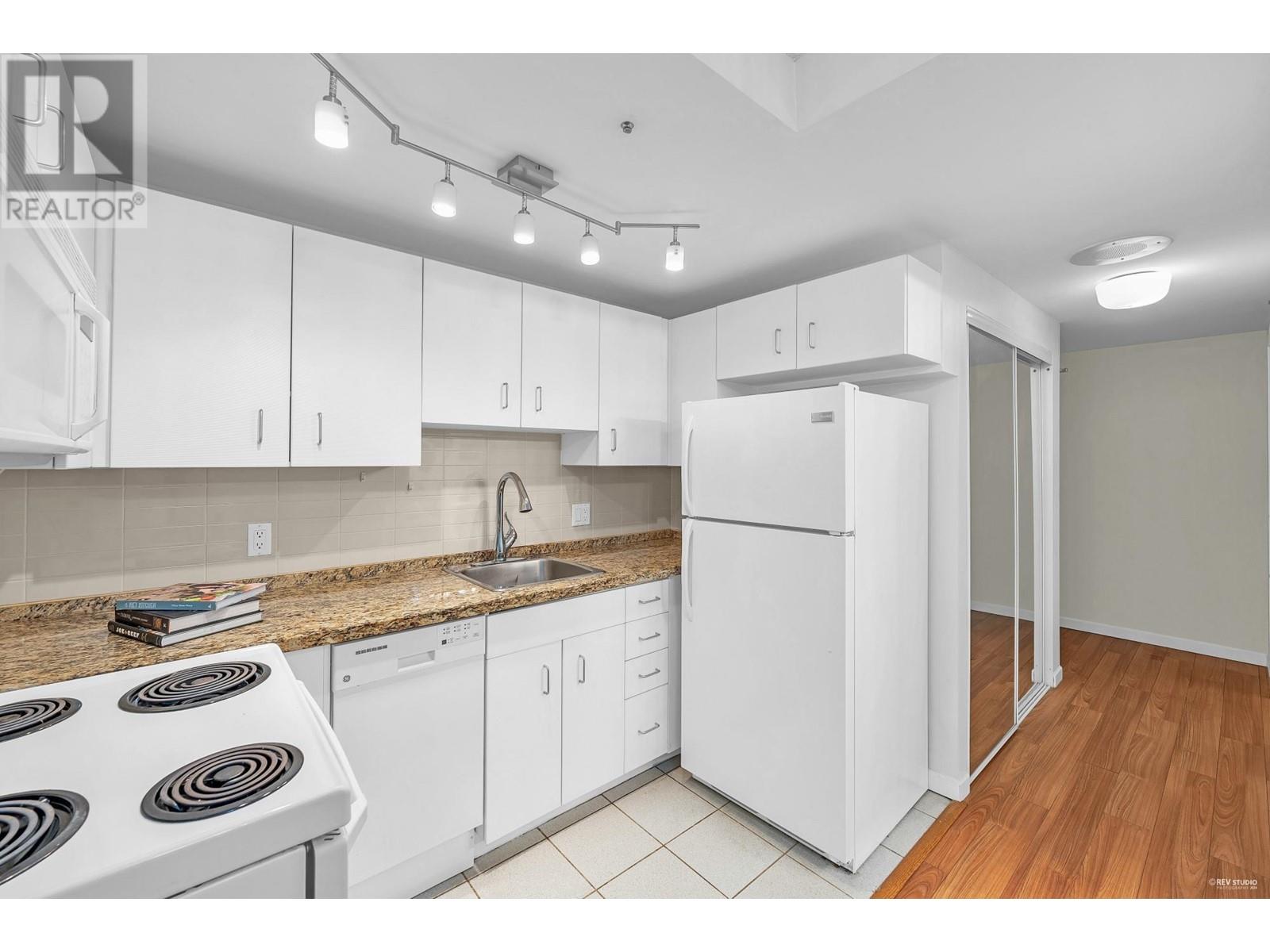 807 555 Jervis Street, Vancouver, British Columbia  V6E 4N1 - Photo 7 - R2870761