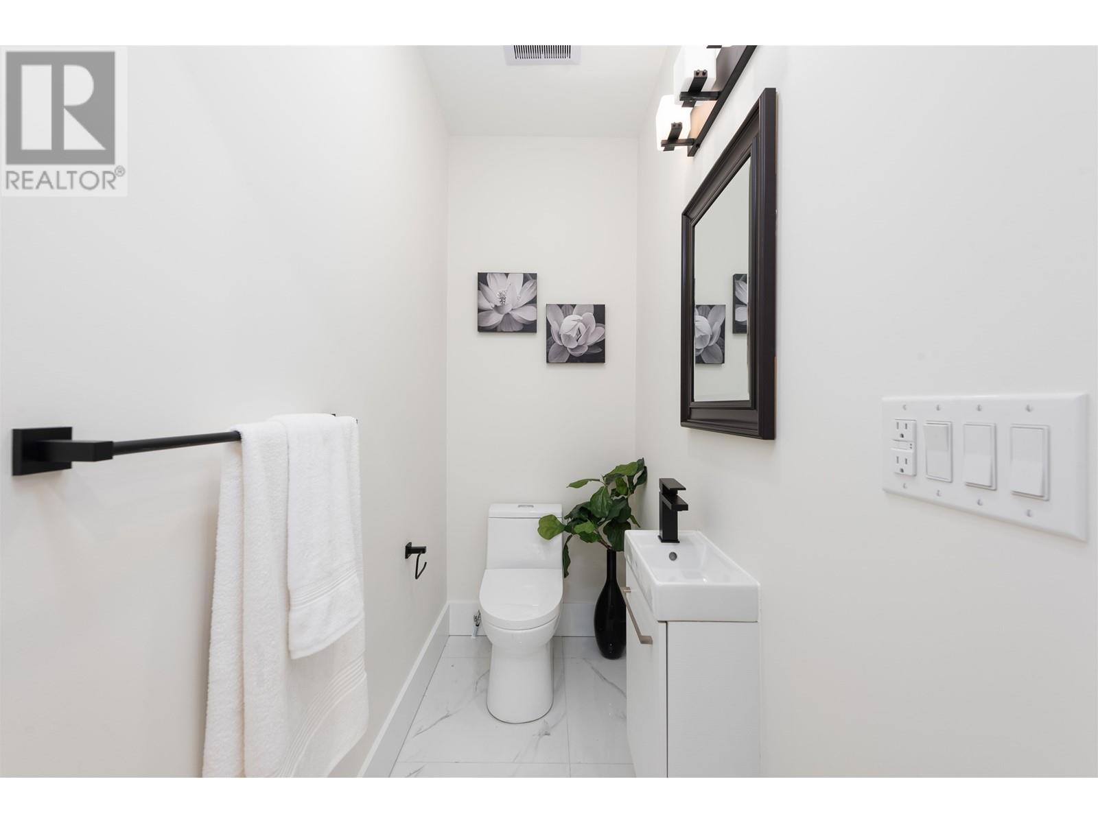 1672 E 15th Avenue, Vancouver, British Columbia  V5N 2G1 - Photo 16 - R2870795