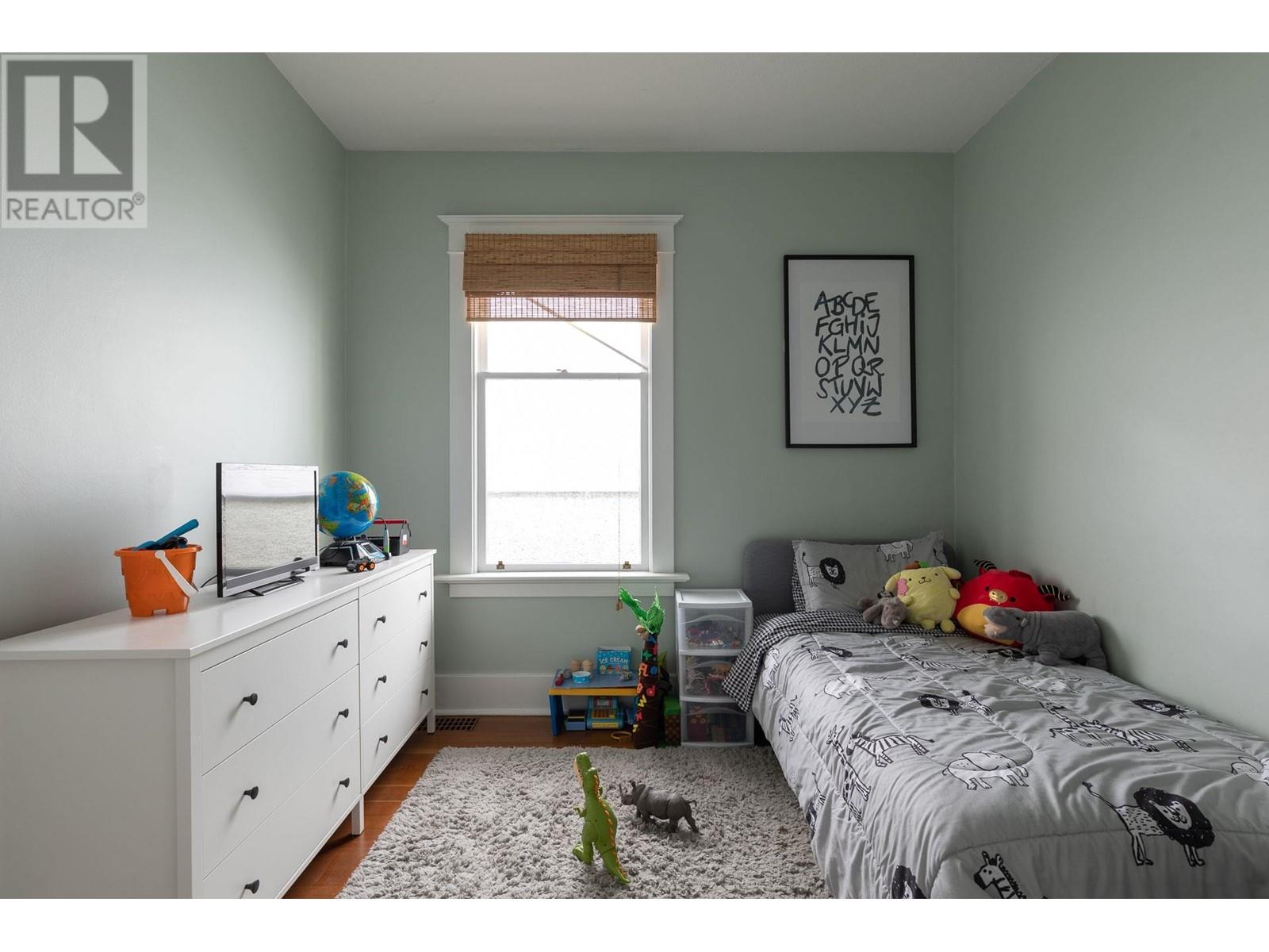 4513 Walden Street, Vancouver, British Columbia  V5V 3S6 - Photo 16 - R2870707