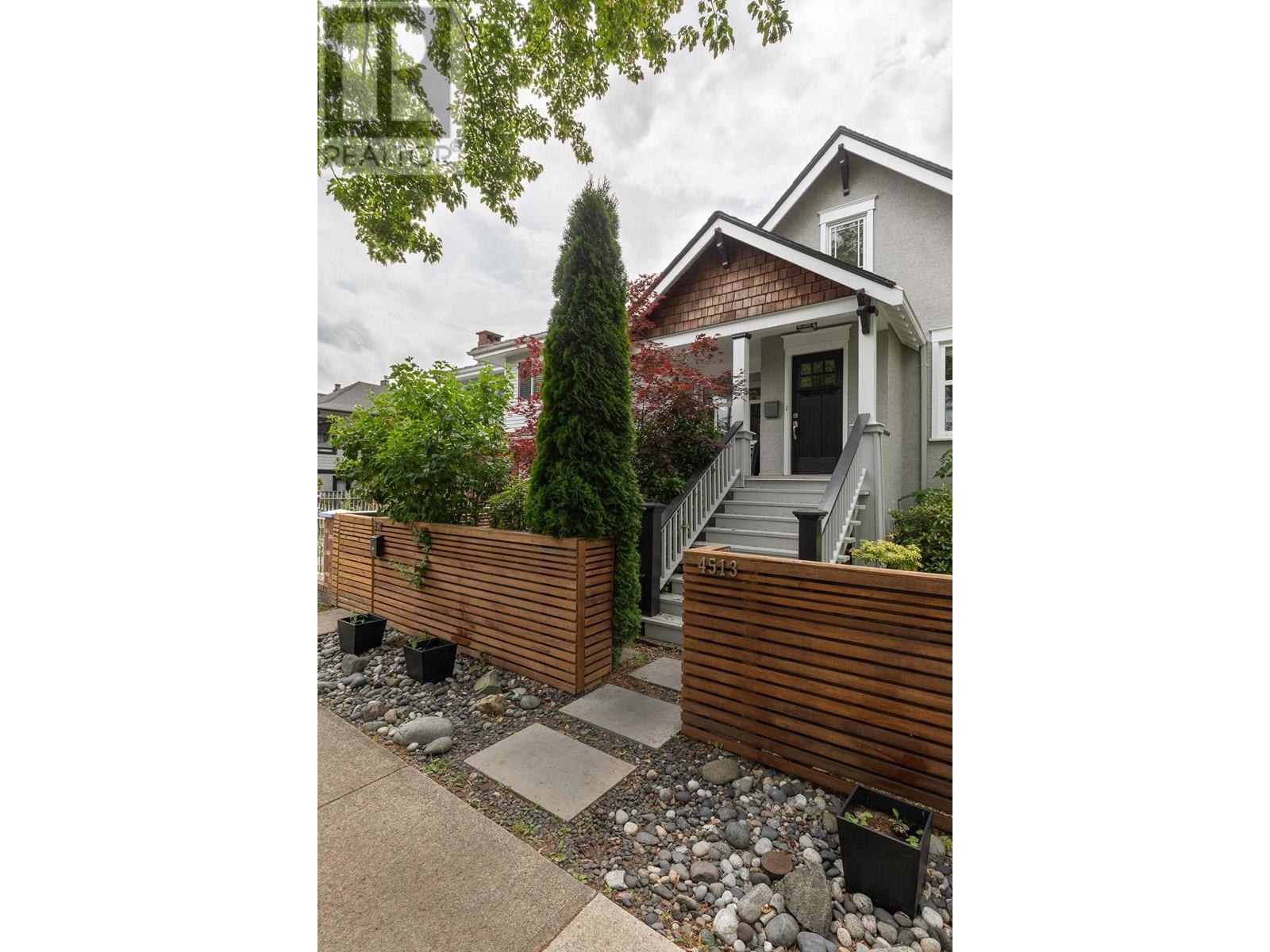 4513 Walden Street, Vancouver, British Columbia  V5V 3S6 - Photo 3 - R2870707