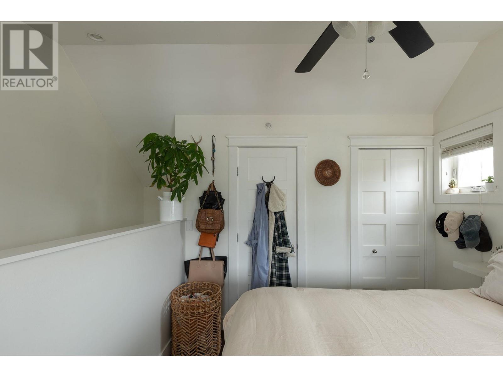 4513 Walden Street, Vancouver, British Columbia  V5V 3S6 - Photo 34 - R2870707