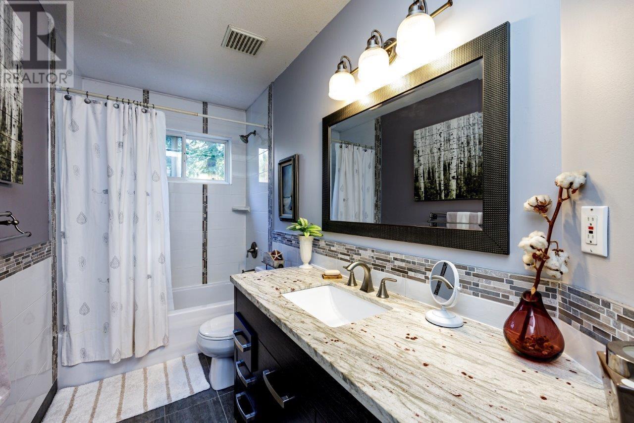 4575 Cliffmont Road, North Vancouver, British Columbia  V7G 1J8 - Photo 24 - R2870734