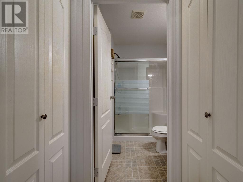 105 4510 Sunshine Coast Highway, Sechelt, British Columbia  V7Z 0T5 - Photo 27 - R2870736