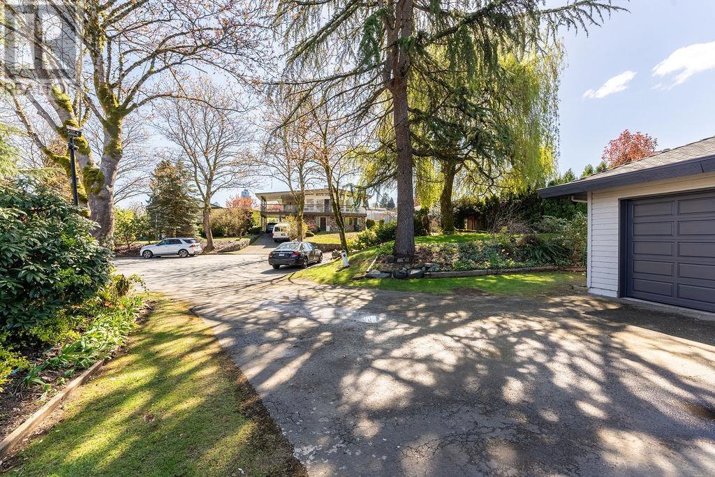4926 Beamish Court, Burnaby, British Columbia  V5G 3W9 - Photo 35 - R2870786