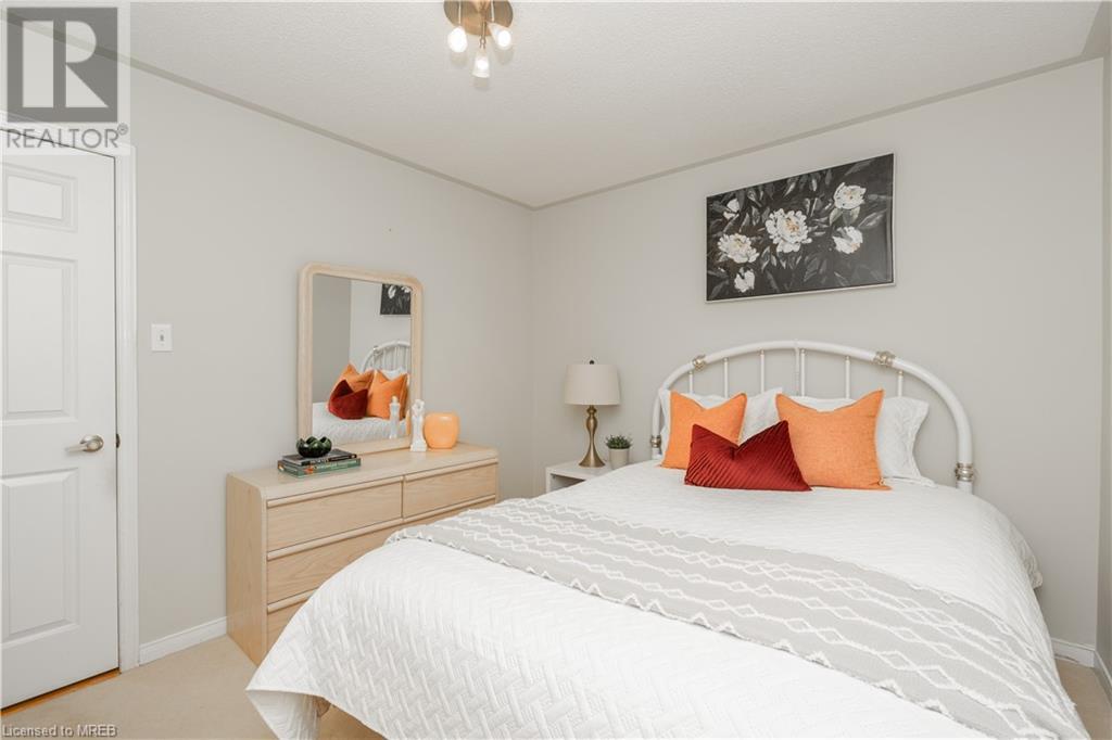 952 Summerbreeze Court, Mississauga, Ontario  L5V 1C9 - Photo 24 - 40560563