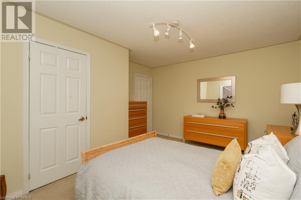 952 Summerbreeze Court, Mississauga, Ontario  L5V 1C9 - Photo 28 - 40560563