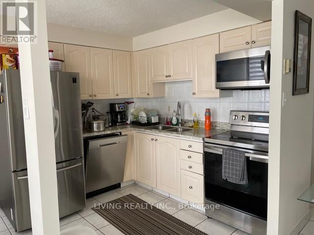 #1101rmb -25 Fairview Rd W, Mississauga, Ontario  L5B 3Y8 - Photo 7 - W8236632