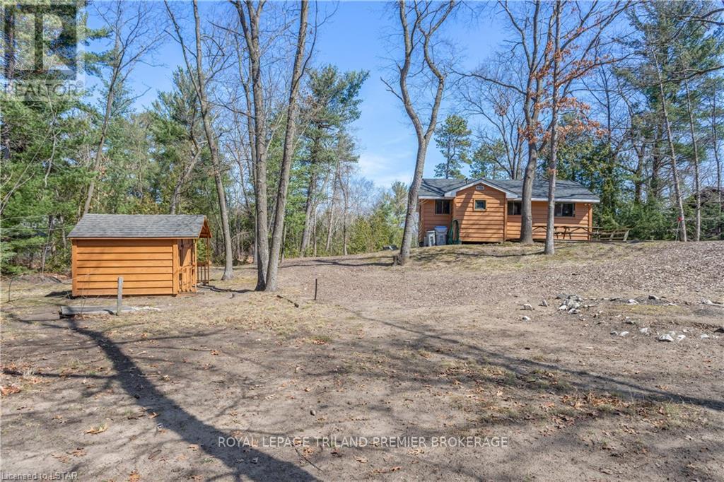 7936 Katharine St, Lambton Shores, Ontario  N0M 2L0 - Photo 31 - X8236872