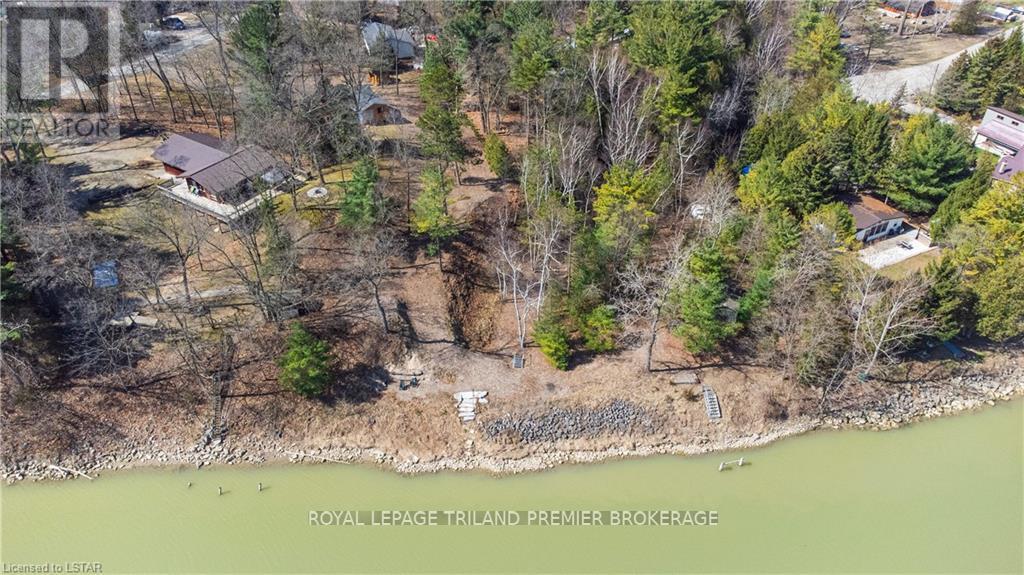 7936 Katharine St, Lambton Shores, Ontario  N0M 2L0 - Photo 40 - X8236872