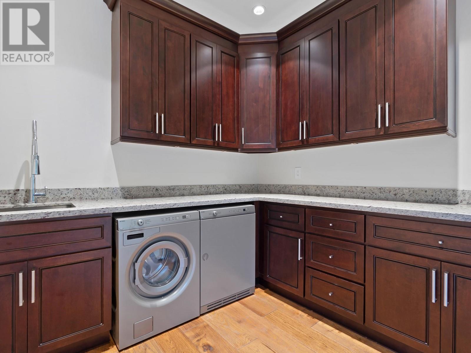 1760 29th Street, West Vancouver, British Columbia  V7V 4M8 - Photo 30 - R2863851