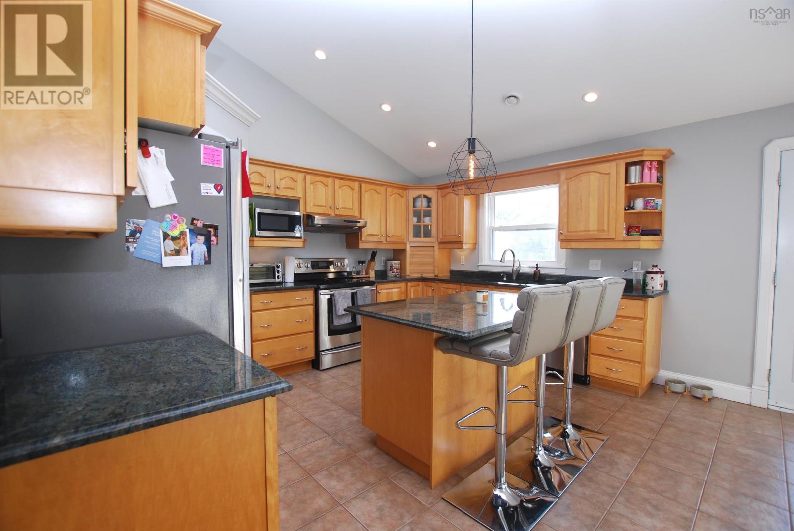 60 Sunrise Lane, Beaver Ridge, East Uniacke, Nova Scotia  B0N 1Z0 - Photo 3 - 202407180