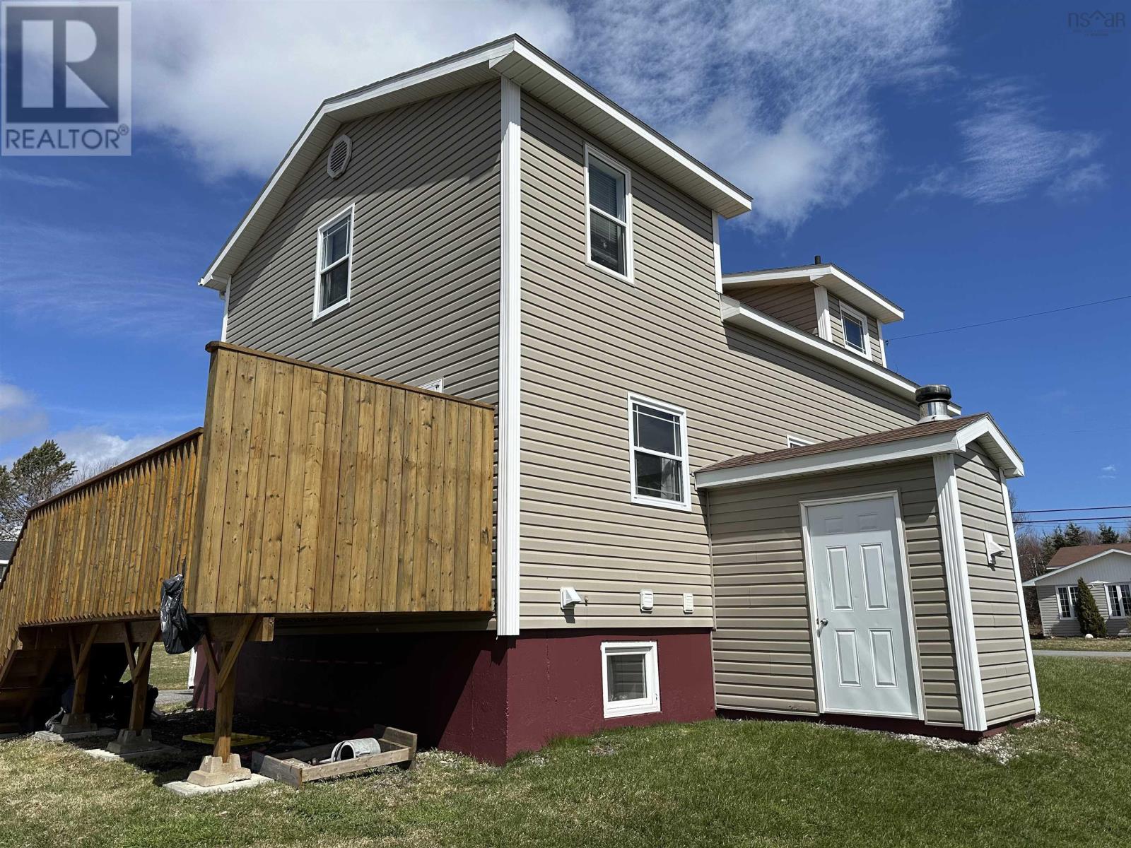 23 Jardine Street, Florence, Nova Scotia  B1Y 1J6 - Photo 3 - 202407253