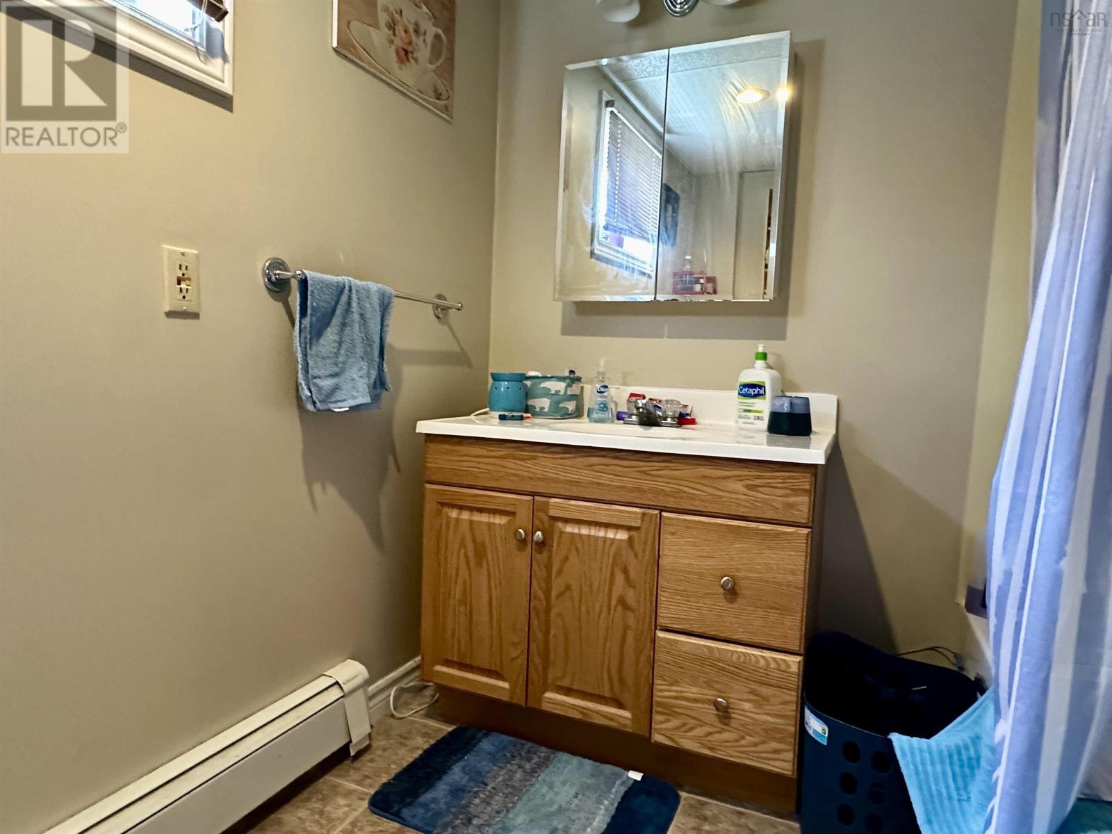 23 Jardine Street, Florence, Nova Scotia  B1Y 1J6 - Photo 34 - 202407253