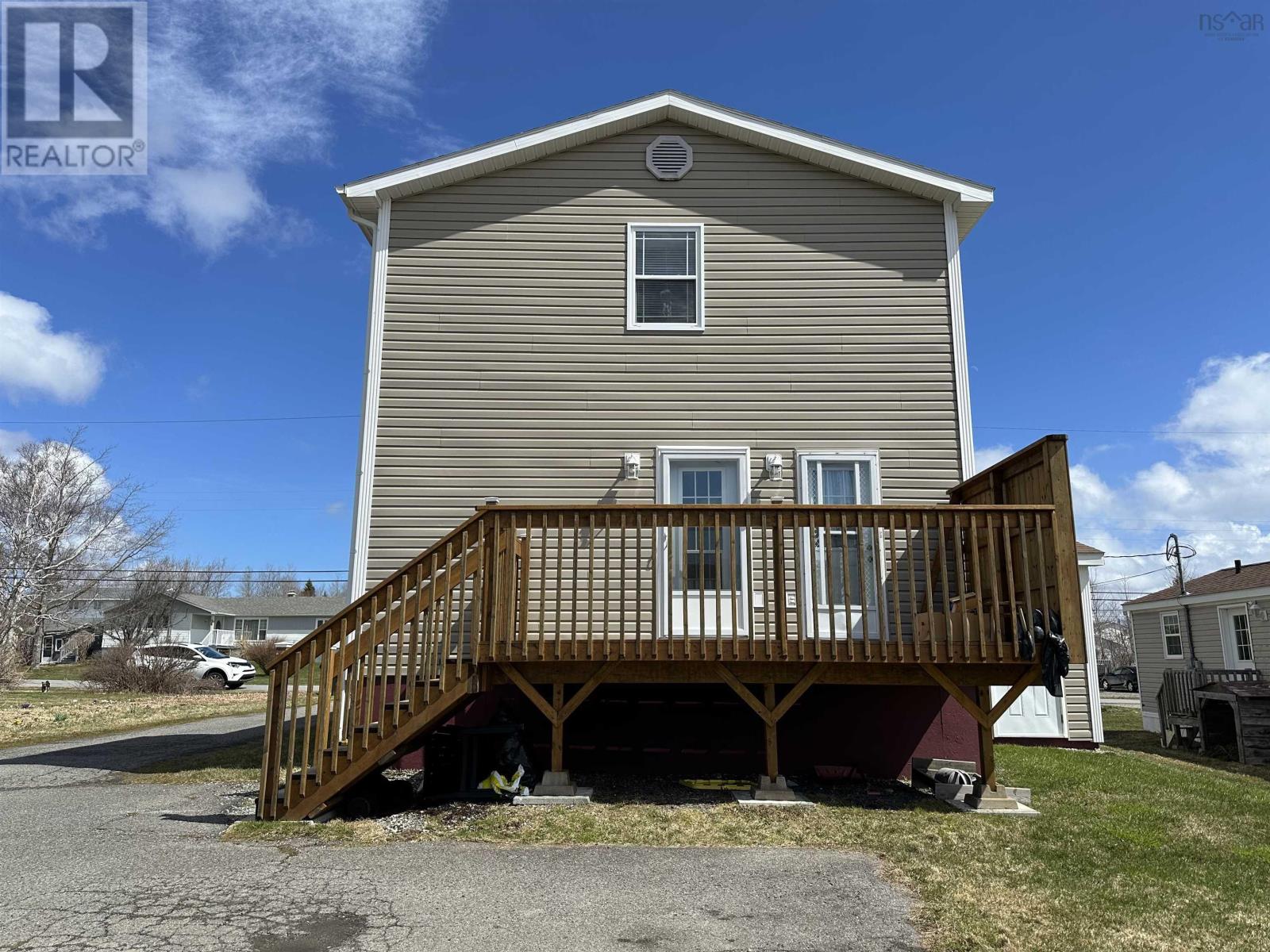 23 Jardine Street, Florence, Nova Scotia  B1Y 1J6 - Photo 4 - 202407253