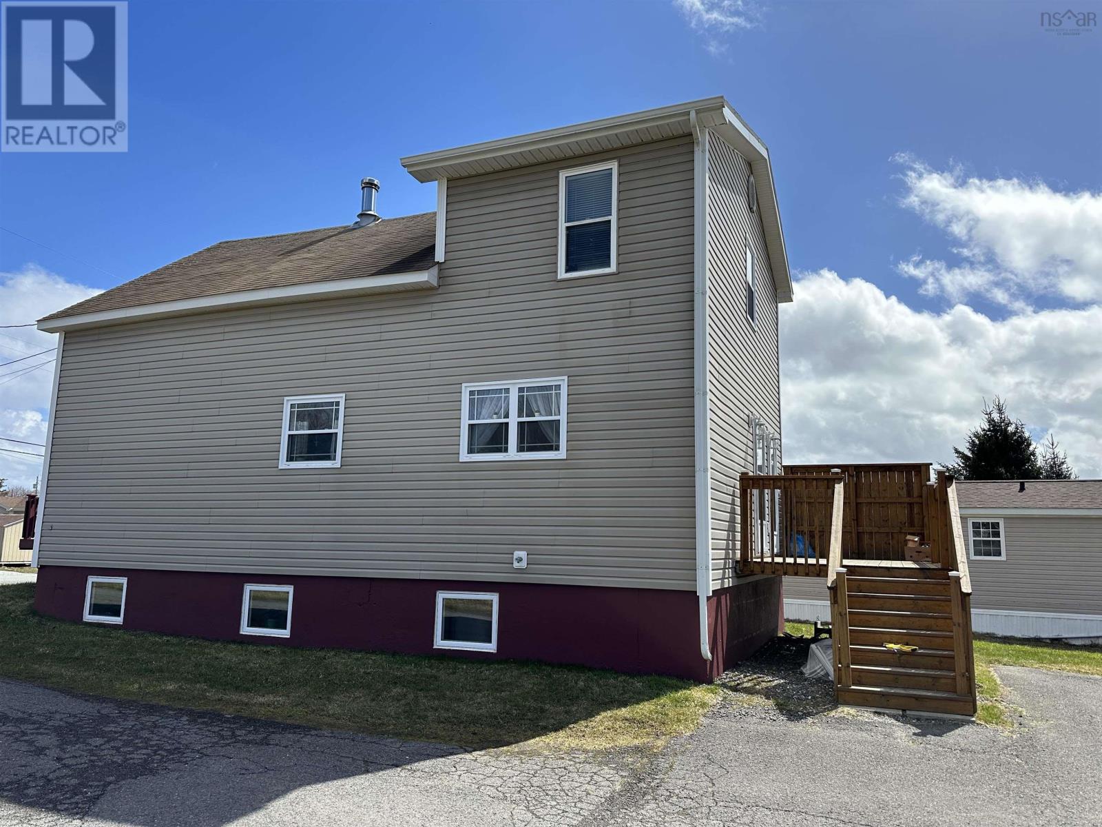 23 Jardine Street, Florence, Nova Scotia  B1Y 1J6 - Photo 5 - 202407253