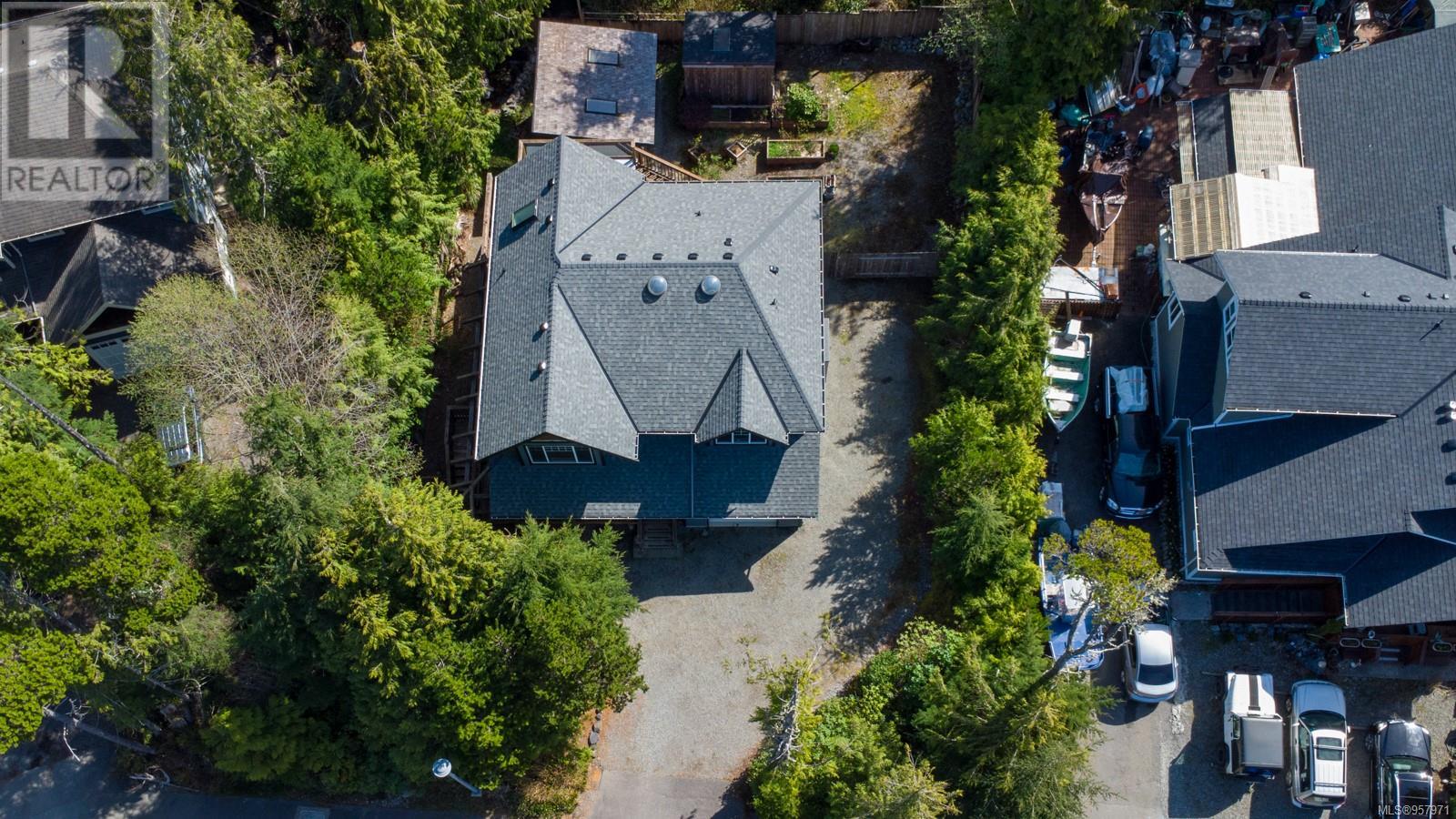 1865 St. Jacques Blvd, Ucluelet, British Columbia  V0R 3A0 - Photo 73 - 957971
