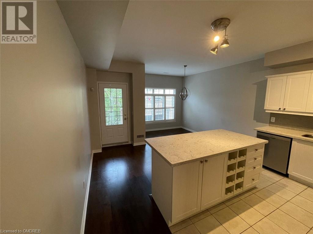 95 Kerr Street Unit# 5, Oakville, Ontario  L6K 1E1 - Photo 5 - 40572186