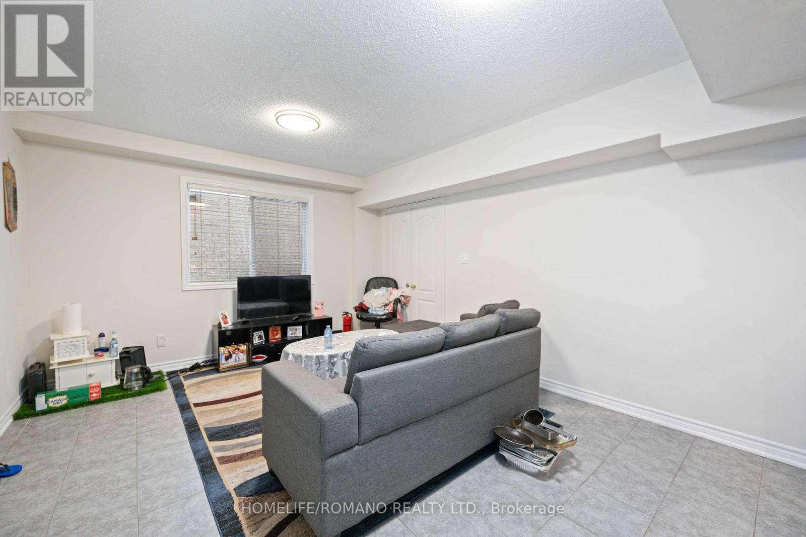 Bsmt - 34 Gianmarco Way, Vaughan, Ontario  L6A 3J3 - Photo 7 - N8237356