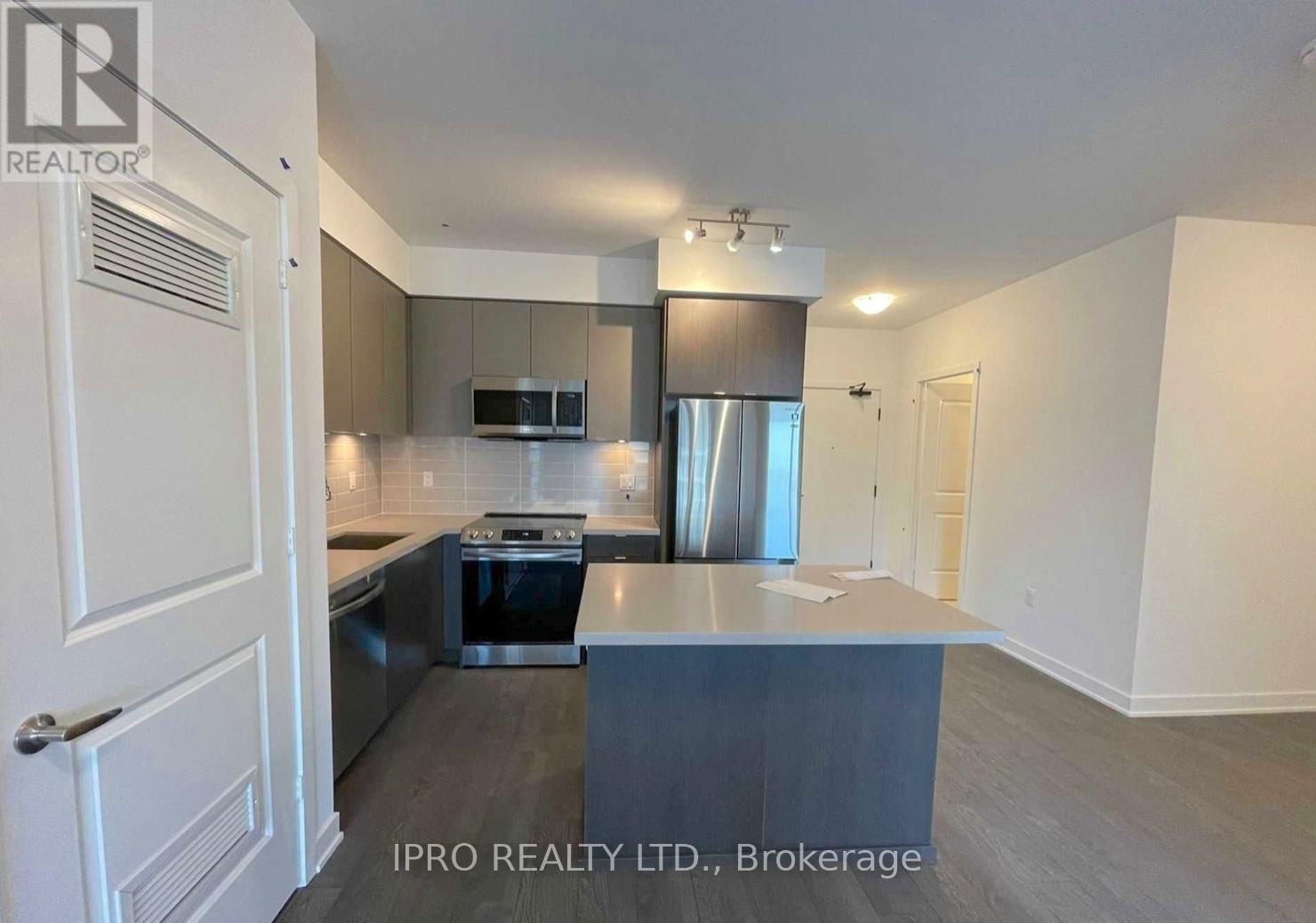 #1710 -4675 Metcalfe Ave, Mississauga, Ontario  L5M 0Z8 - Photo 1 - W8237412
