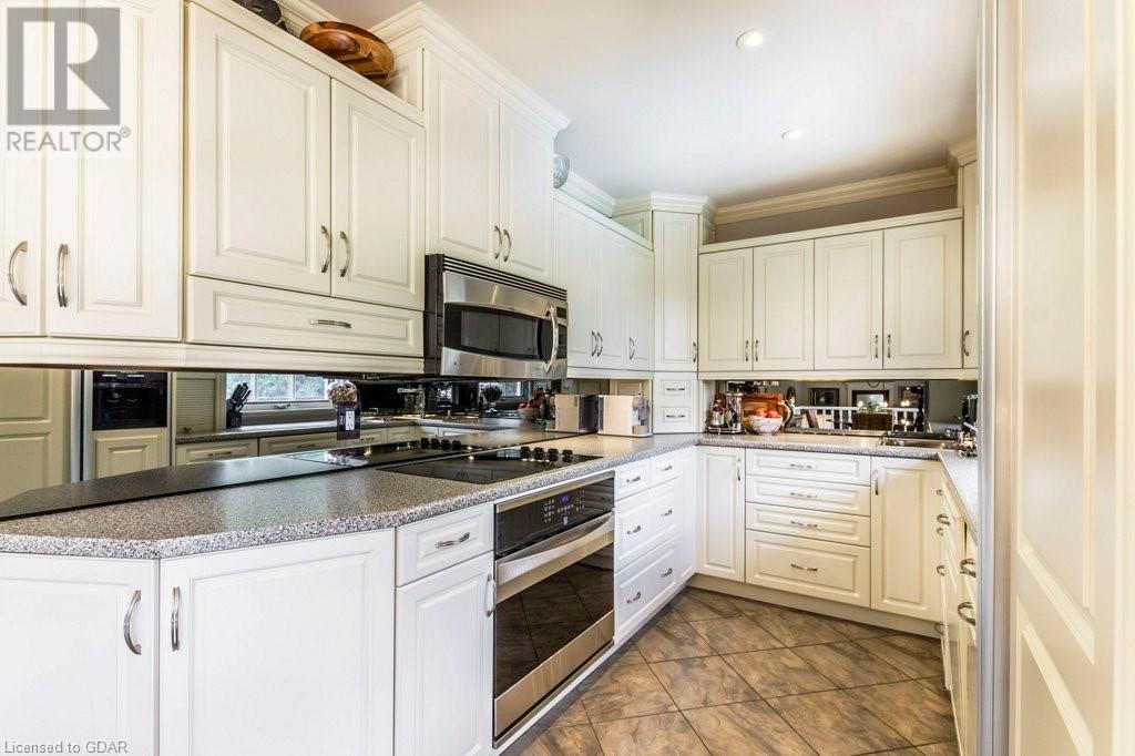 445 Wellington Rd 18 Township, Centre Wellington, Ontario  N1M 2W3 - Photo 14 - 40572127