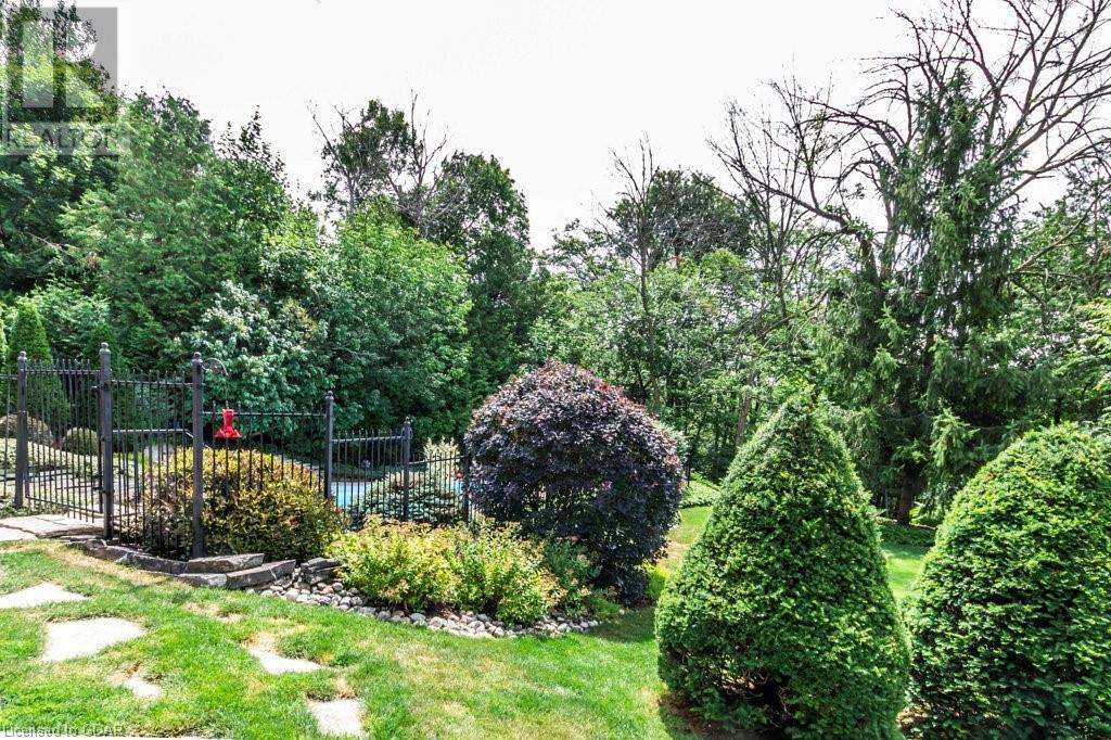 445 Wellington Rd 18 Township, Centre Wellington, Ontario  N1M 2W3 - Photo 35 - 40572127