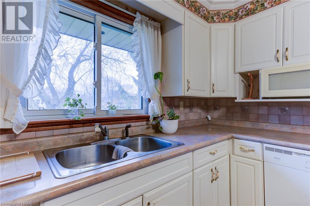 295 Winston Street W, Listowel, Ontario  N4W 1J7 - Photo 24 - 40569649