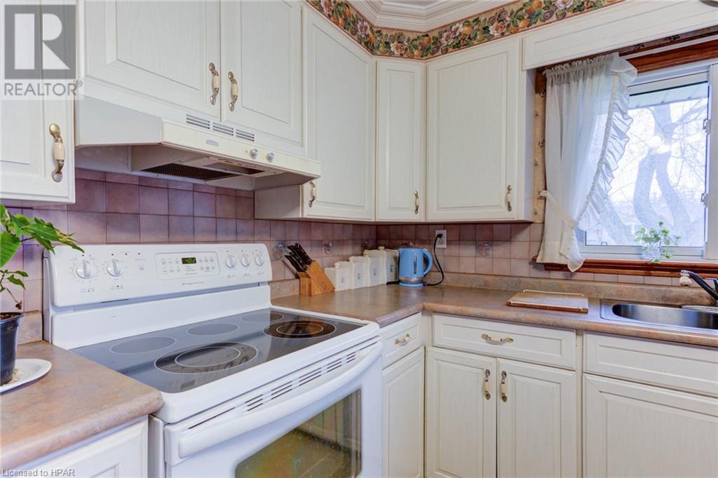 295 Winston Street W, Listowel, Ontario  N4W 1J7 - Photo 23 - 40569649