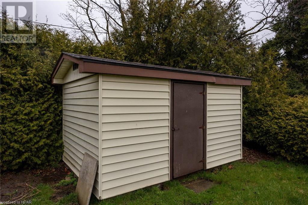 295 Winston Street W, Listowel, Ontario  N4W 1J7 - Photo 41 - 40569649