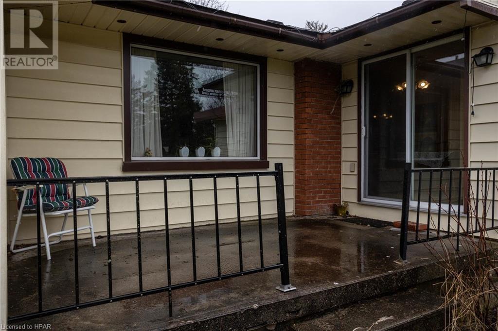 295 Winston Street W, Listowel, Ontario  N4W 1J7 - Photo 44 - 40569649