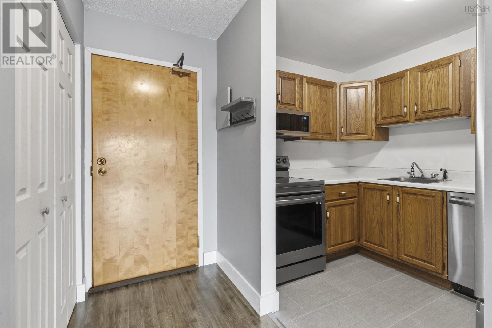 204 1 Lombardy Lane, Dartmouth, Nova Scotia  B2X 3E4 - Photo 6 - 202407266