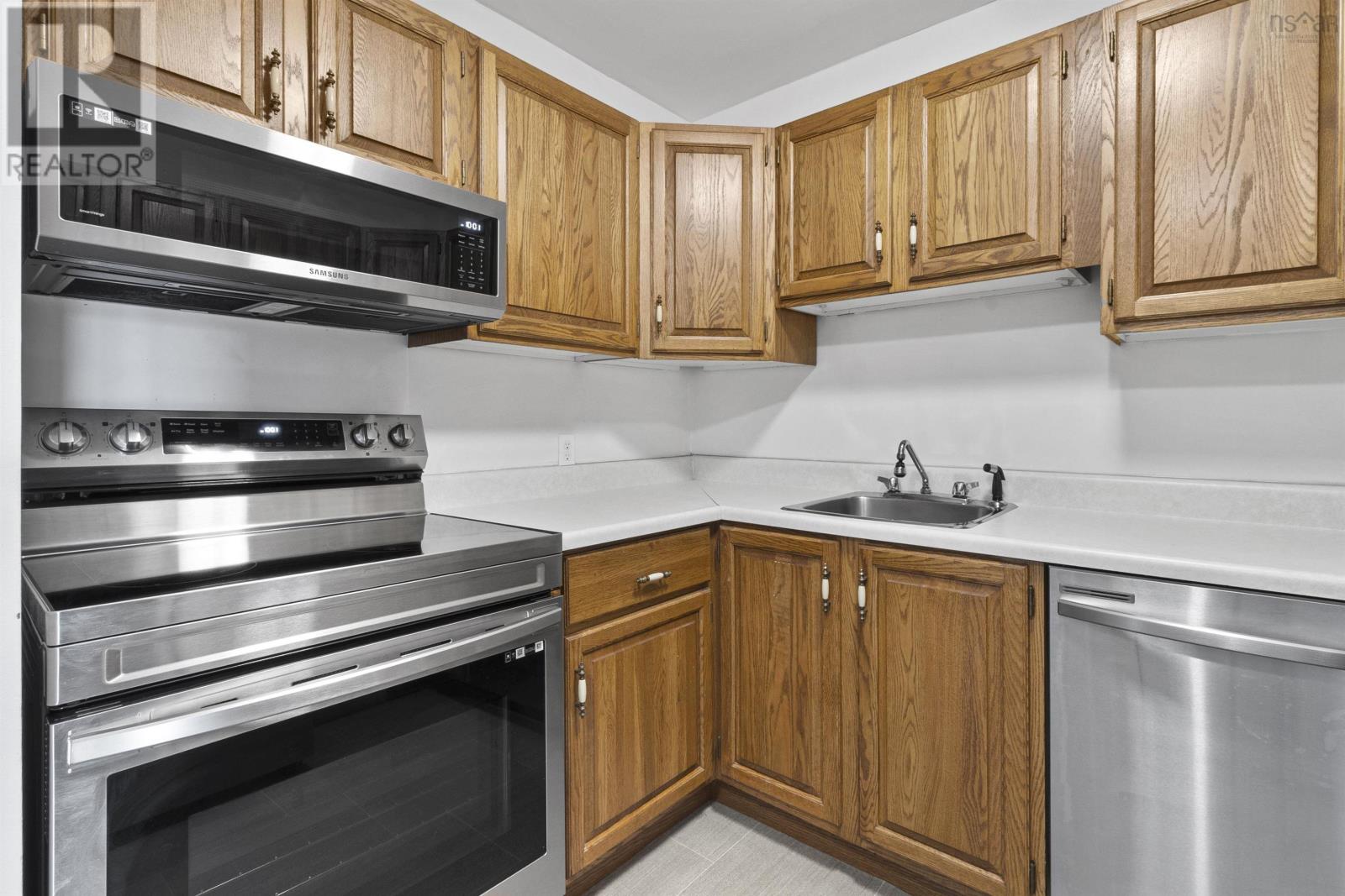 204 1 Lombardy Lane, Dartmouth, Nova Scotia  B2X 3E4 - Photo 8 - 202407266