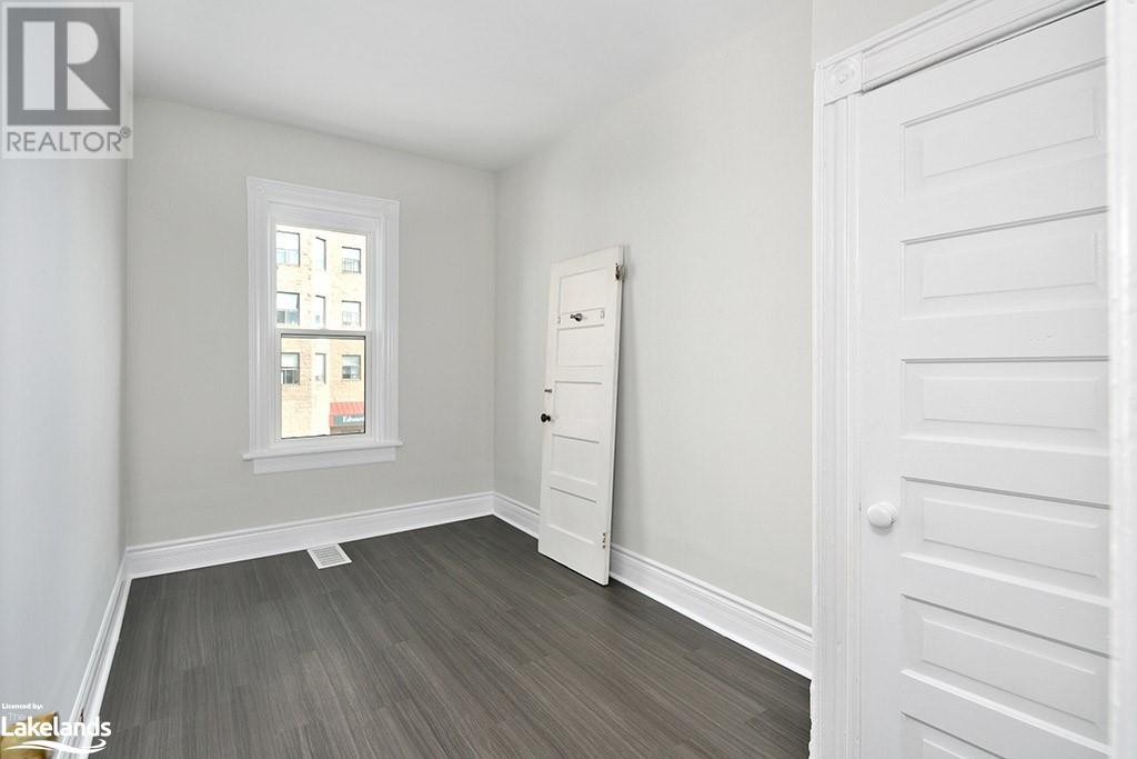 349 10th Street E Unit# 2, Owen Sound, Ontario  N4K 1S7 - Photo 4 - 40571325