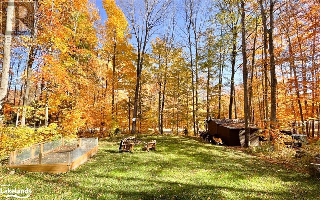 8 Moonstone Crescent, Moonstone, Ontario  L0K 1N0 - Photo 2 - 40568013