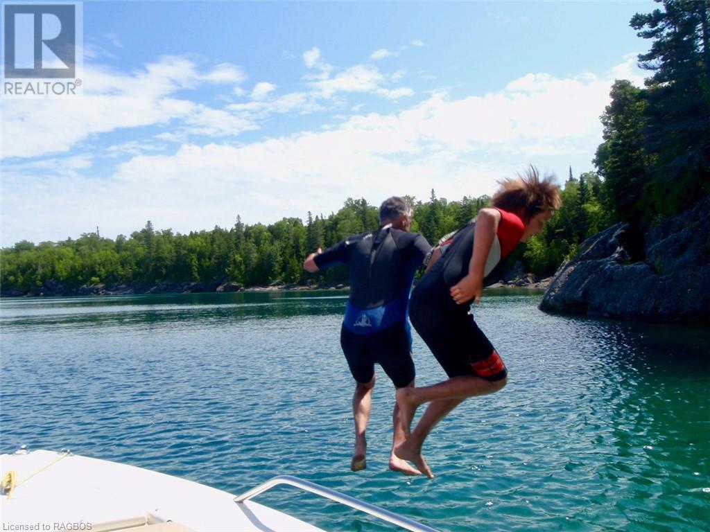 34 Hatt Street, Northern Bruce Peninsula, Ontario  N0H 2R0 - Photo 44 - 40568081