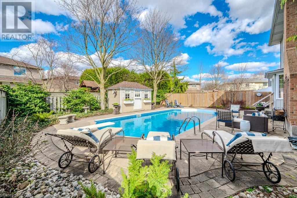 35 Foxwood Crescent, Guelph, Ontario  N1C 1A5 - Photo 41 - 40572252