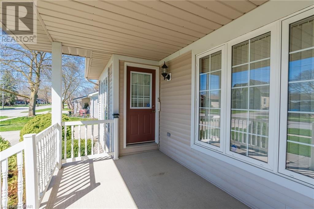 102 Huron Street E, Exeter, Ontario  N0M 1S1 - Photo 35 - 40565911